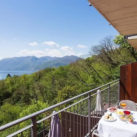 Italian Lakes With Views * Dumenza